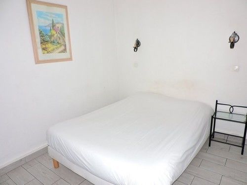 Montana La Fayette - Gare Du Nord Hotel 2*